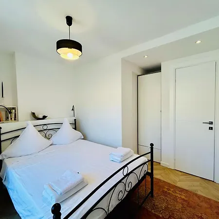 Appartement Proche Monaco , 600M De La Plage Roquebrune-Cap-Martin Buitenkant foto